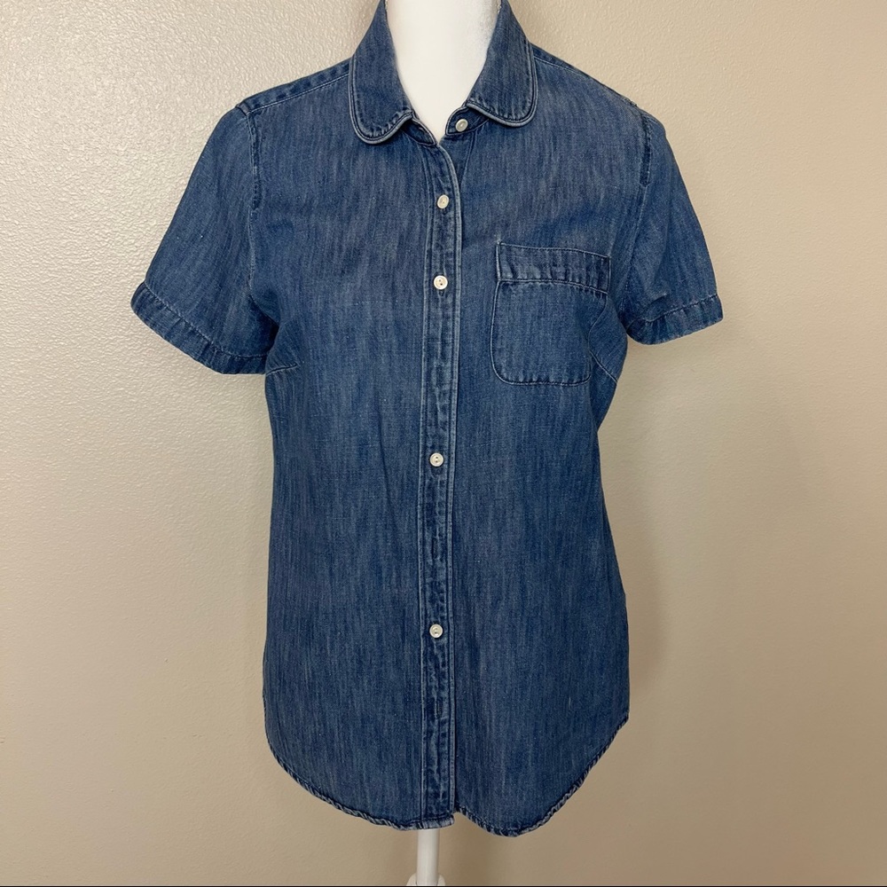 J Crew Short sleeve button up Demin shirt -Size 4